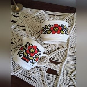 Vintage Sadler England Sugar and Creamer Set